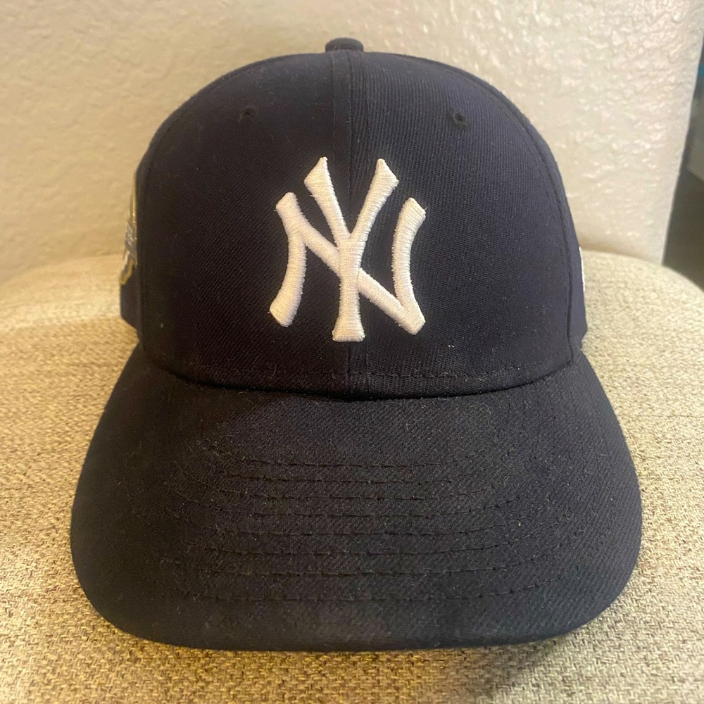 New York Yankees official 59FIFTY New Era Cap 7 1/4